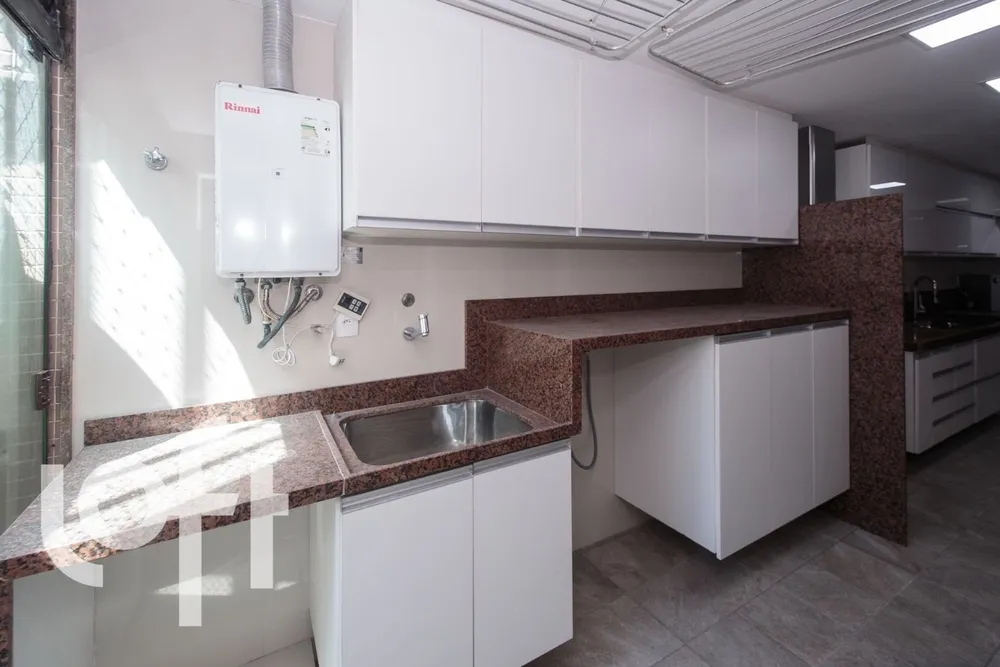 Apartamento, 4 quartos, 215 m² - Foto 14