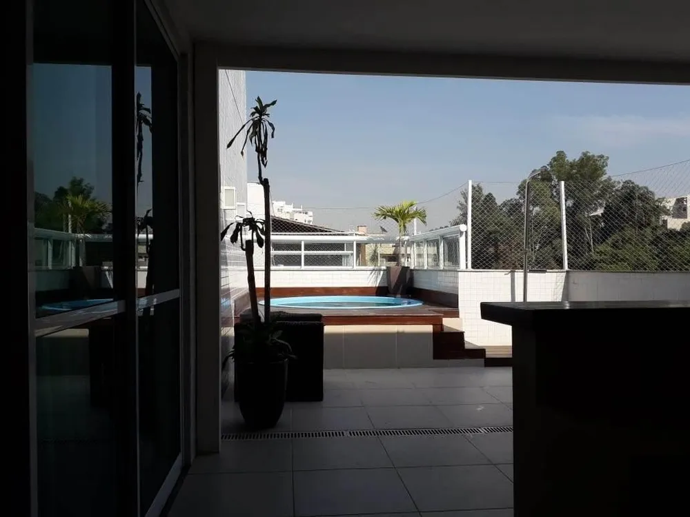 Cobertura, 4 quartos, 234 m² - Foto 8