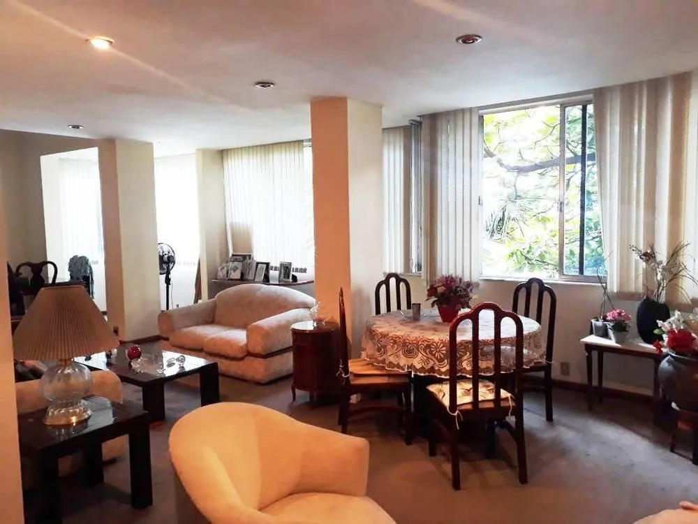 Apartamento, 3 quartos, 180 m² - Foto 1