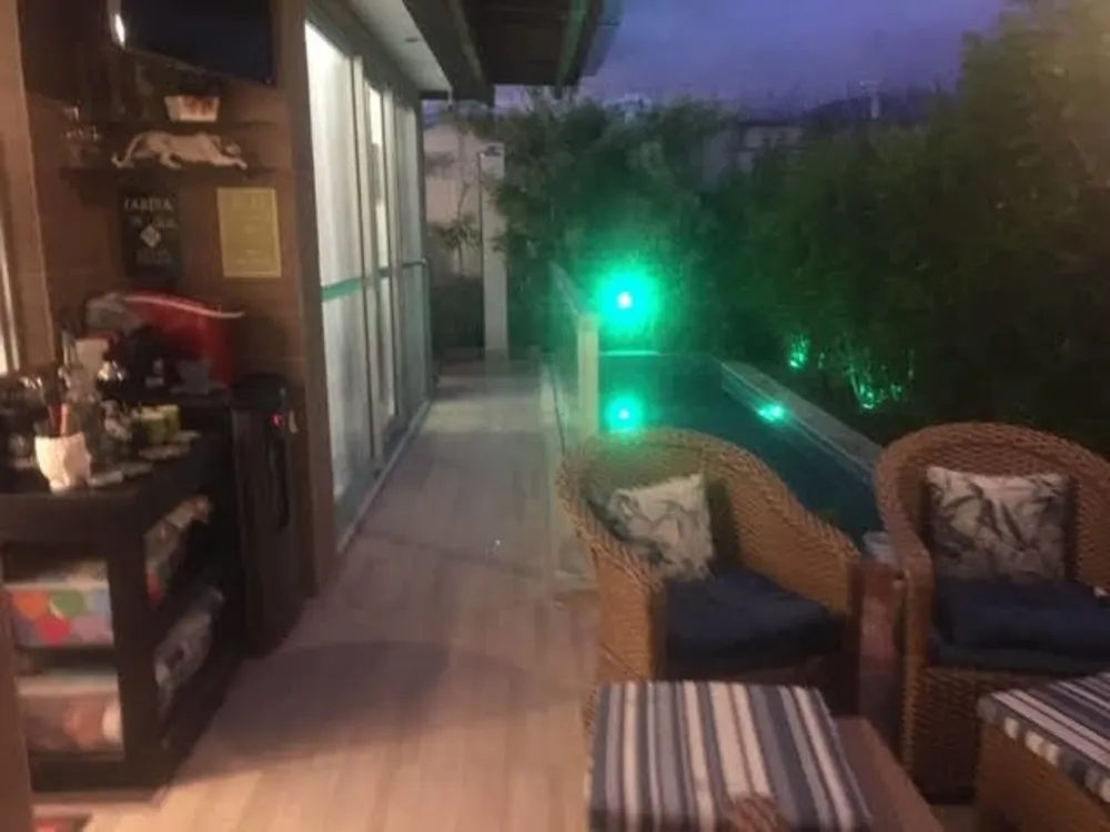 Casa, 5 quartos, 340 m² - Foto 1