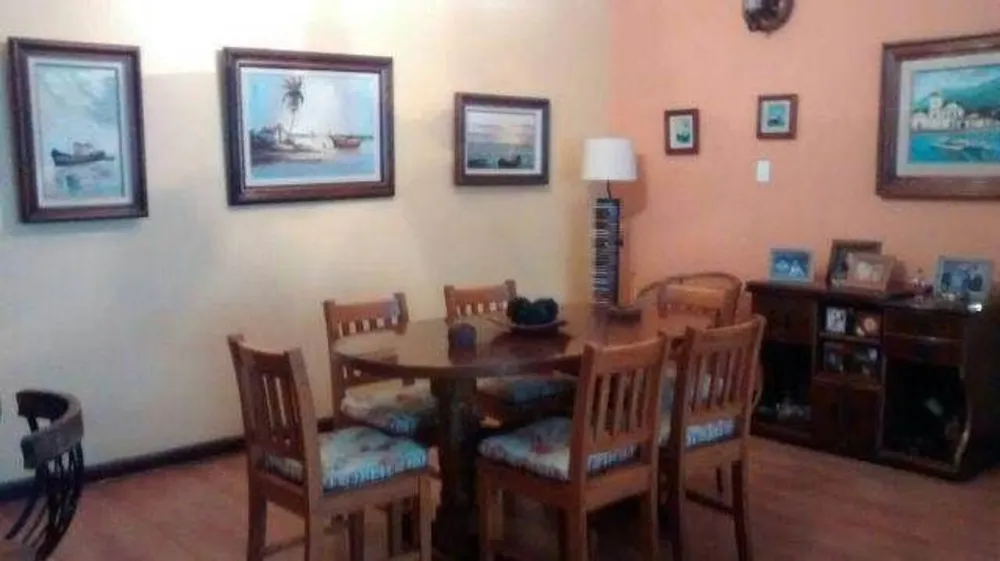 Apartamento, 4 quartos, 225 m² - Foto 1