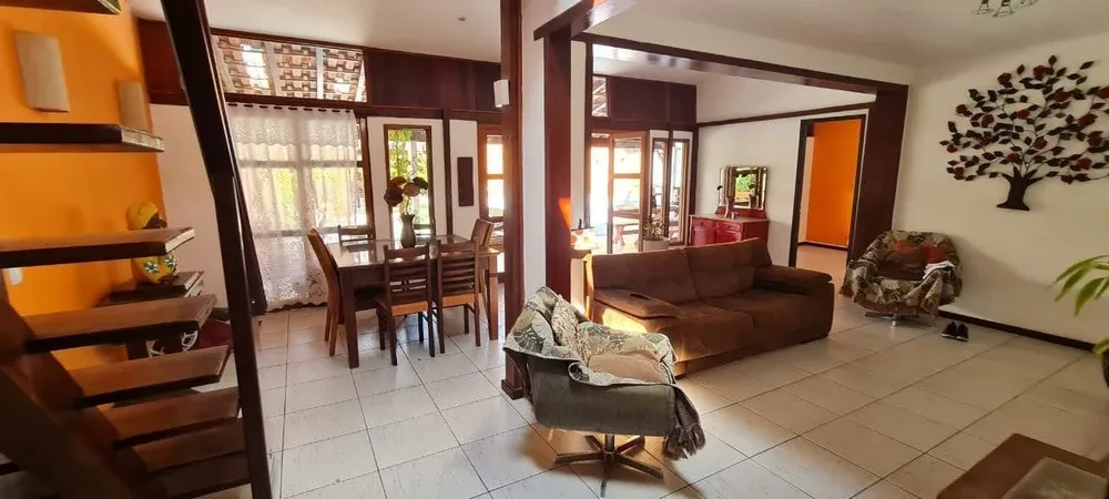 Casa, 4 quartos, 227 m² - Foto 3