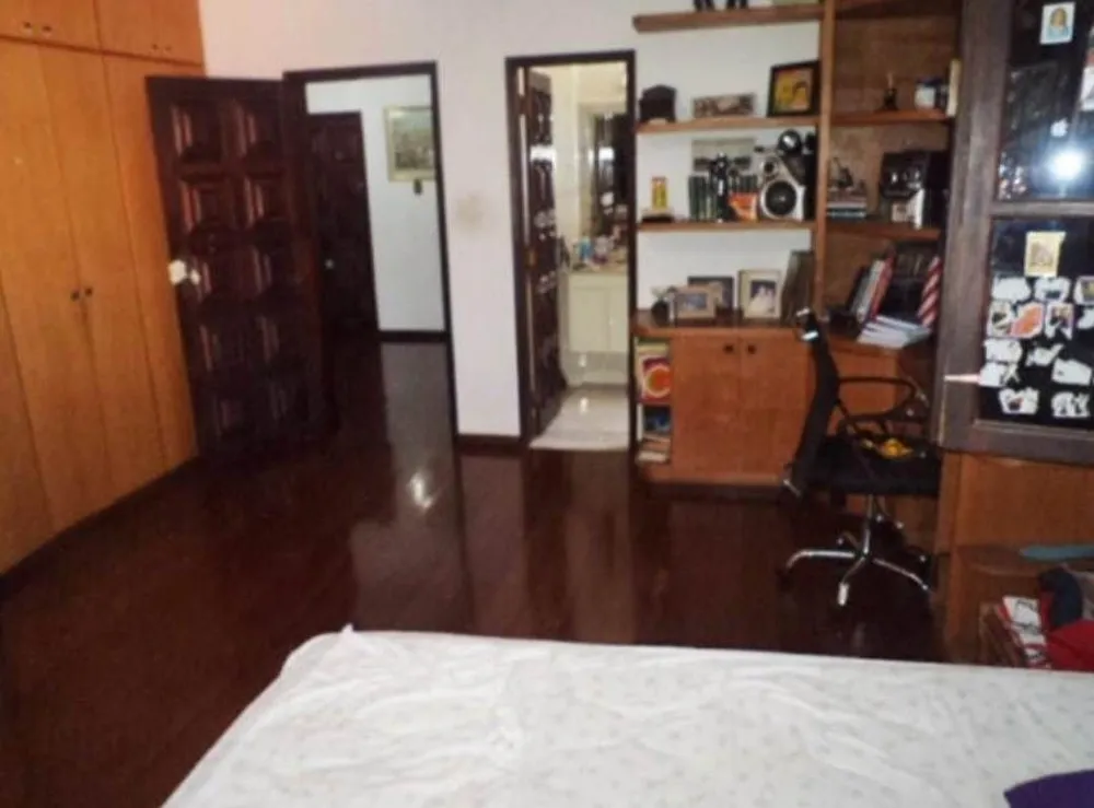 Casa, 5 quartos, 776 m² - Foto 1
