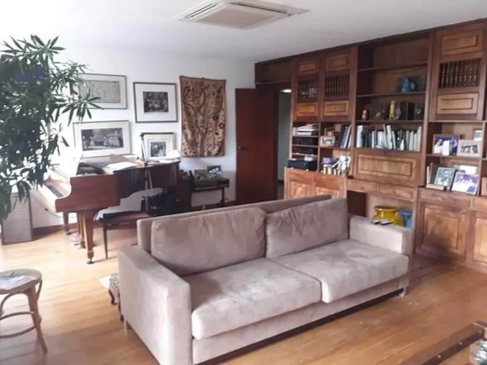Apartamento, 3 quartos, 240 m² - Foto 2