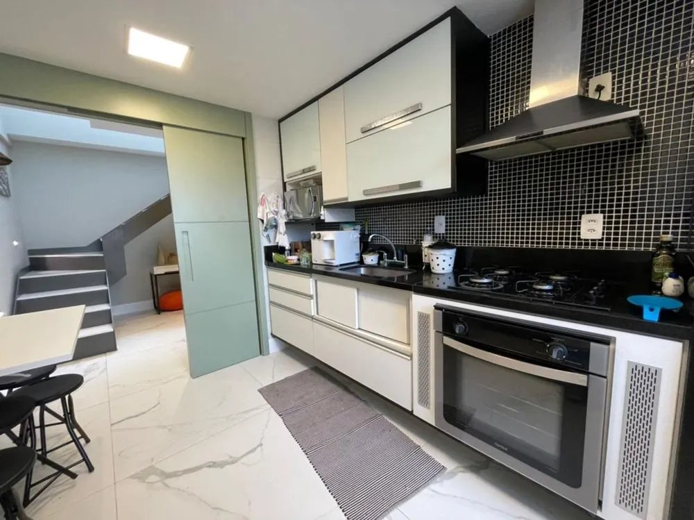 Cobertura, 3 quartos, 167 m² - Foto 13