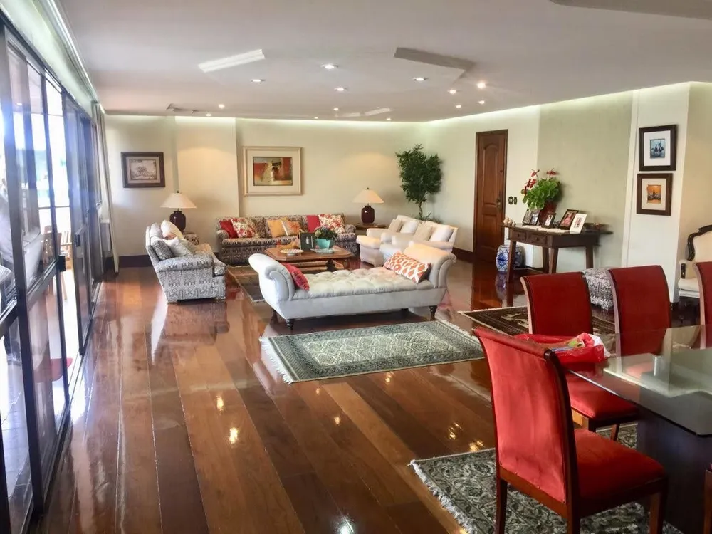 Apartamento, 3 quartos, 270 m² - Foto 1