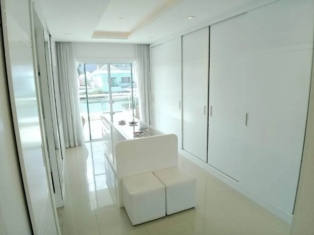 Casa, 4 quartos, 280 m² - Foto 1