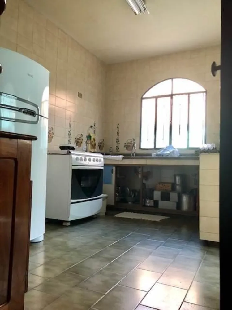 Casa, 4 quartos, 360 m² - Foto 24