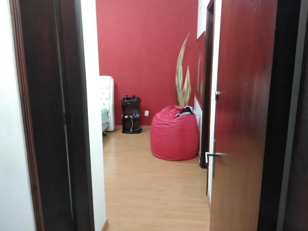 Casa, 4 quartos, 290 m² - Foto 13