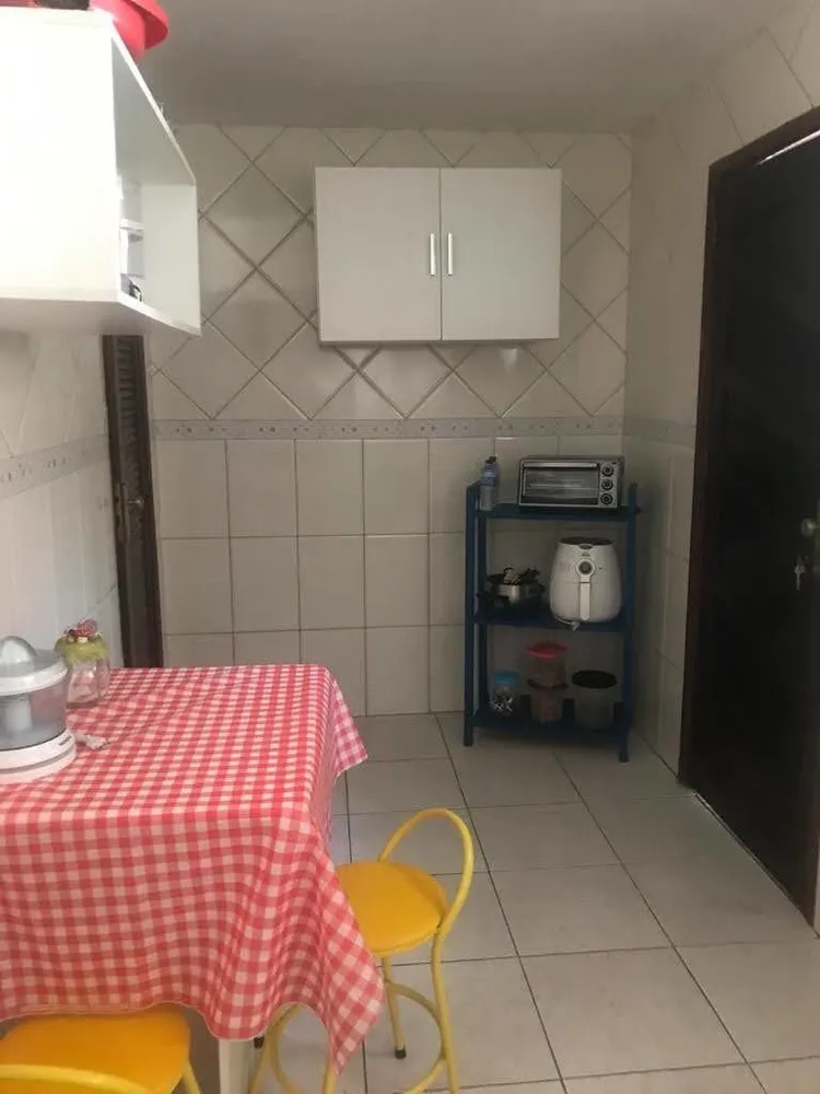 Casa, 4 quartos, 206 m² - Foto 2