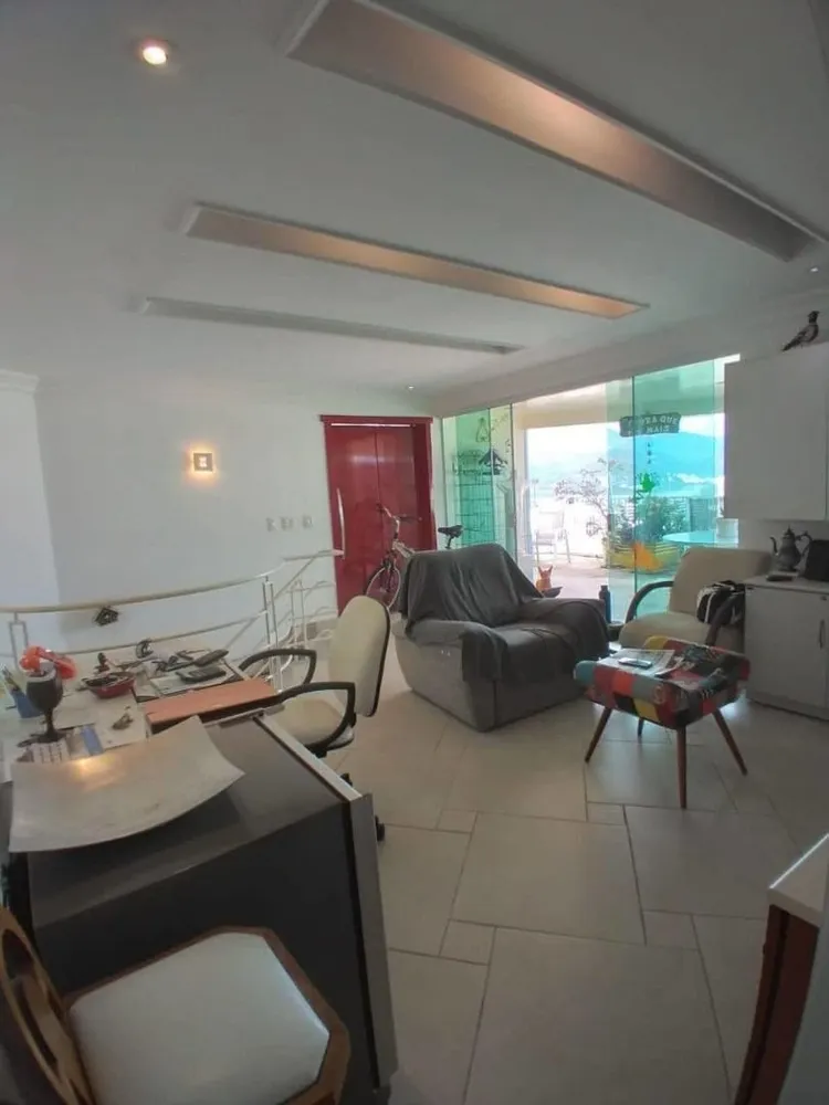 Cobertura, 2 quartos, 220 m² - Foto 2