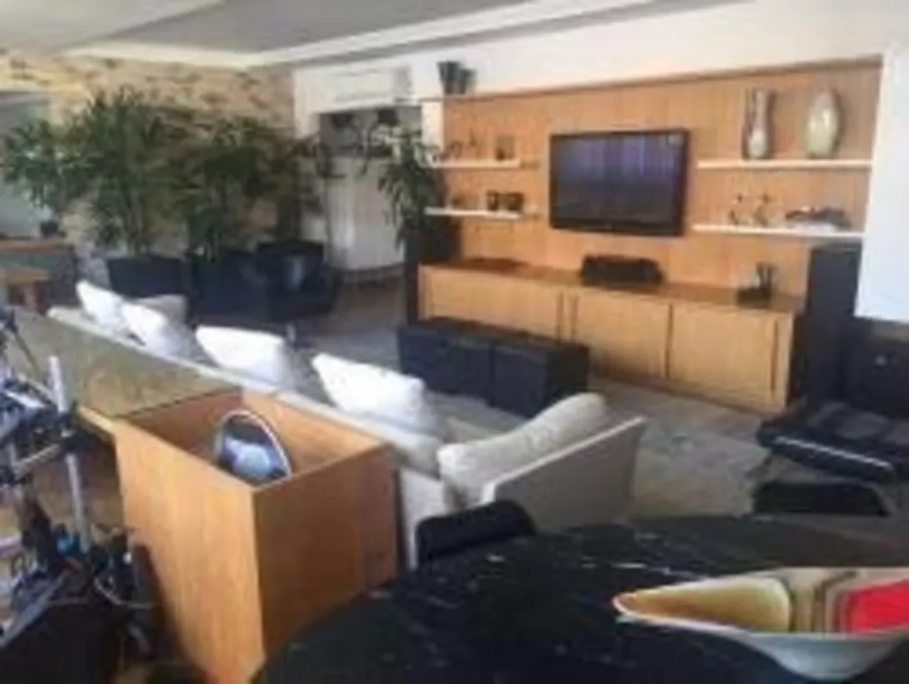Apartamento, 3 quartos, 168 m² - Foto 2