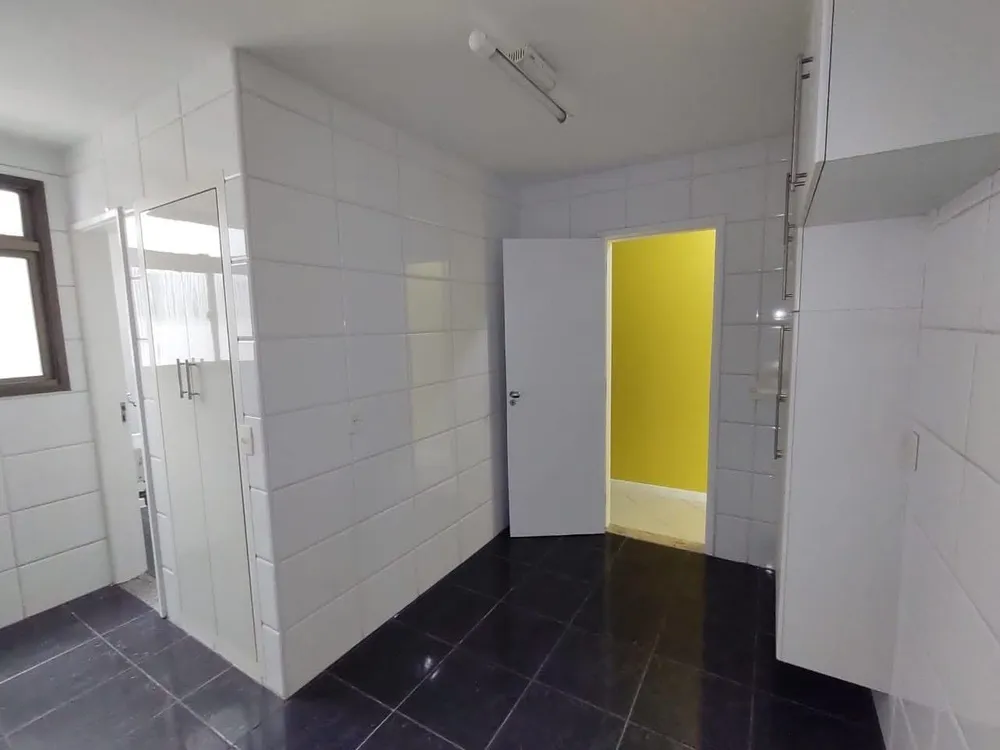 Apartamento, 3 quartos, 140 m² - Foto 12