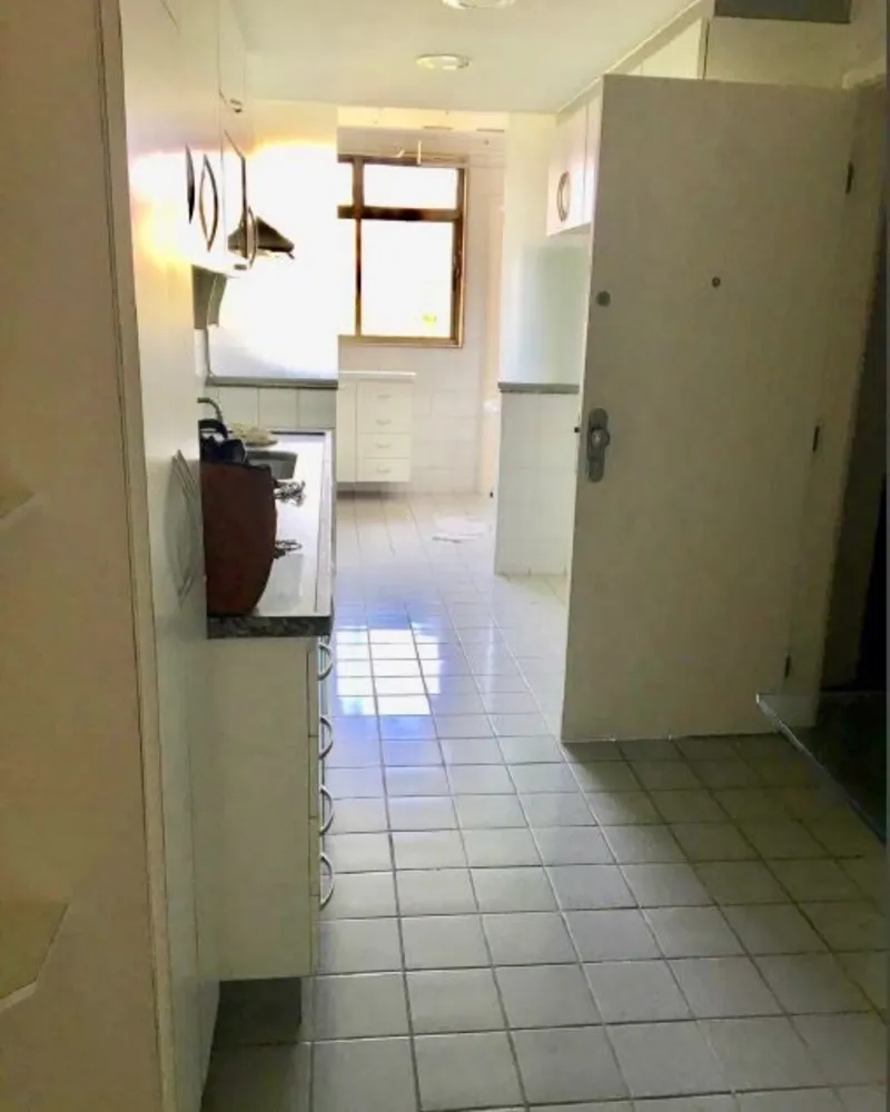 Apartamento, 4 quartos, 236 m² - Foto 11