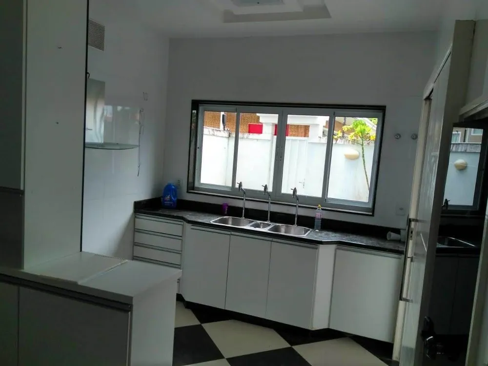 Casa, 4 quartos, 272 m² - Foto 9