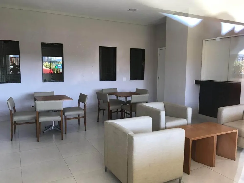 Apartamento, 4 quartos, 203 m² - Foto 2
