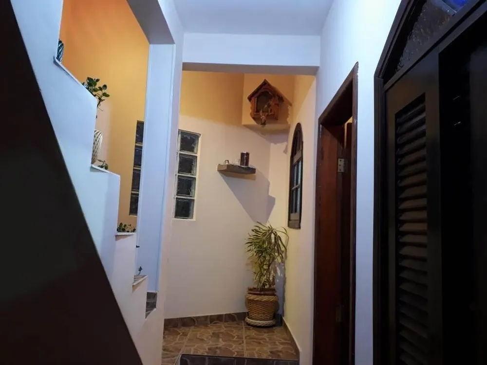 Casa, 3 quartos, 182 m² - Foto 4