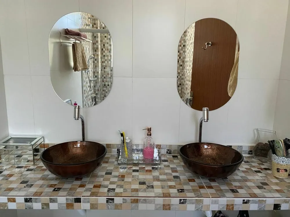 Casa, 4 quartos, 250 m² - Foto 13
