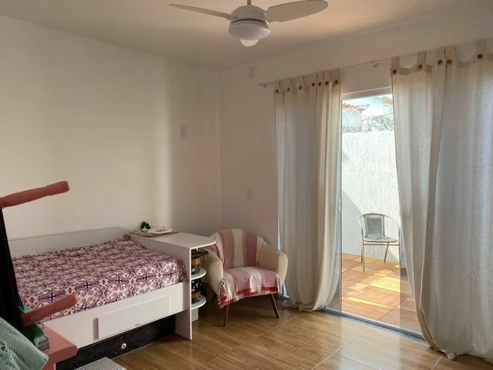 Casa, 4 quartos, 250 m² - Foto 12