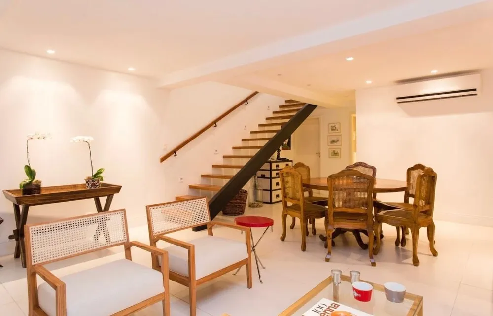 Cobertura, 3 quartos, 270 m² - Foto 1