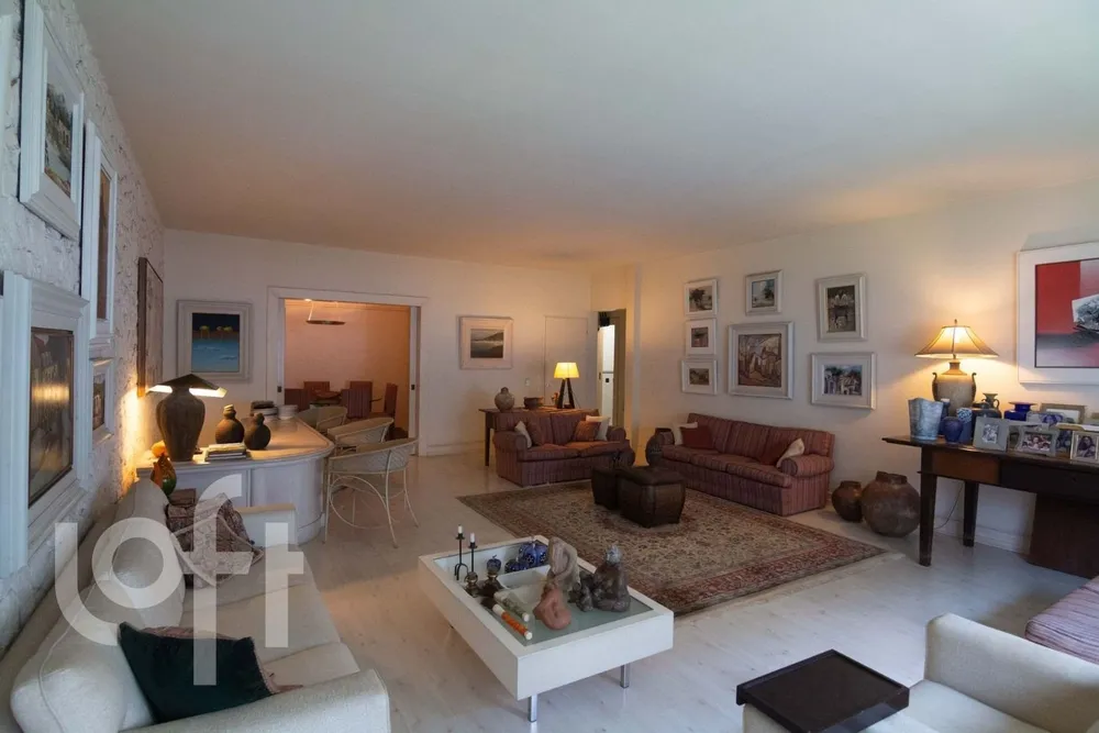 Apartamento, 3 quartos, 190 m² - Foto 1