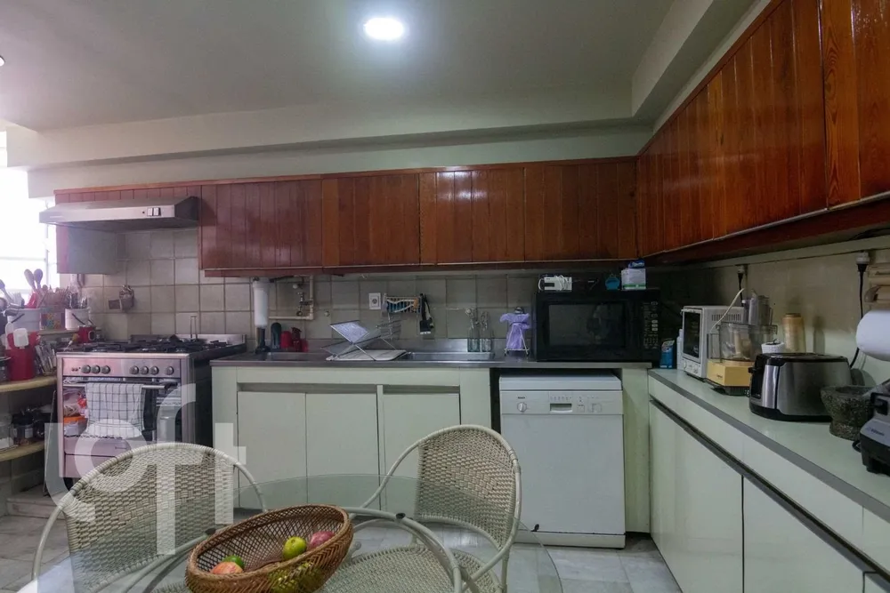 Apartamento, 3 quartos, 190 m² - Foto 5