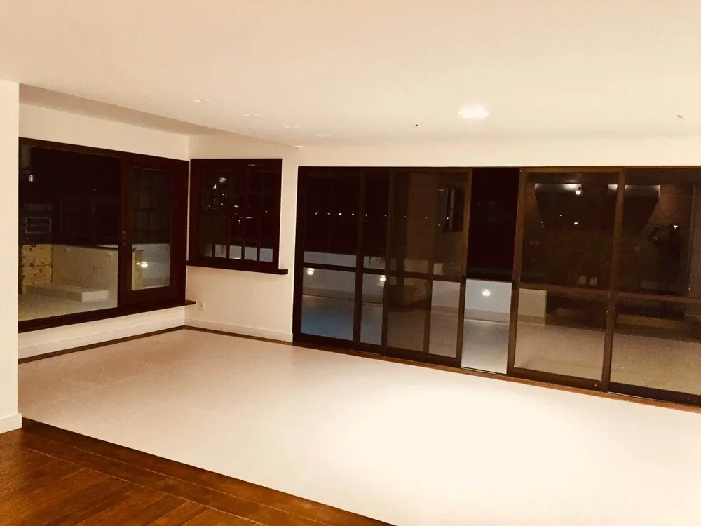 Cobertura, 4 quartos, 300 m² - Foto 6