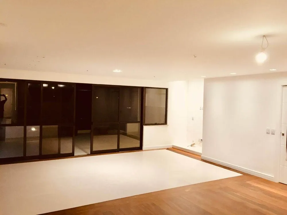 Cobertura, 4 quartos, 300 m² - Foto 2