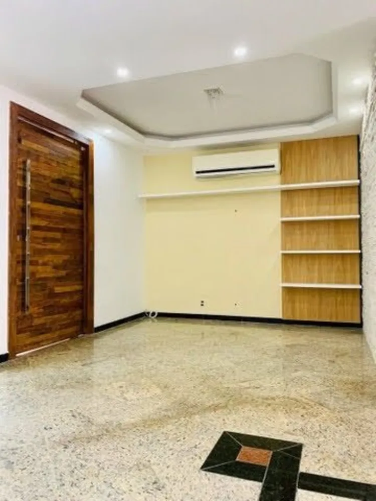 Casa, 4 quartos, 325 m² - Foto 4