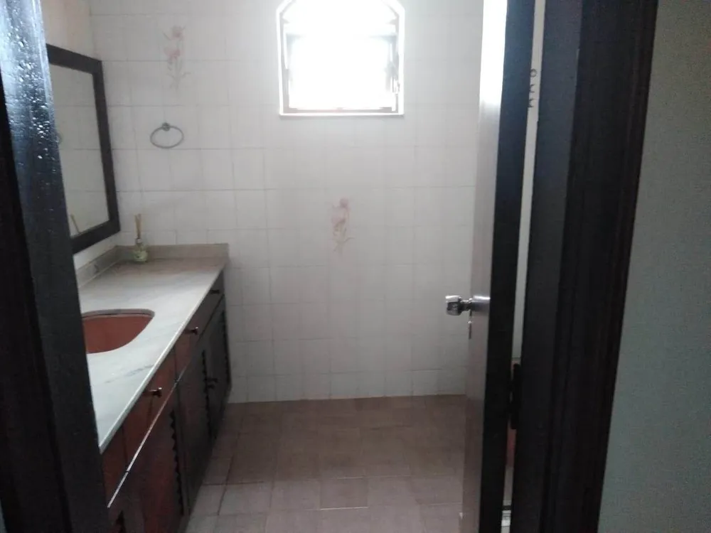 Casa, 4 quartos, 290 m² - Foto 22