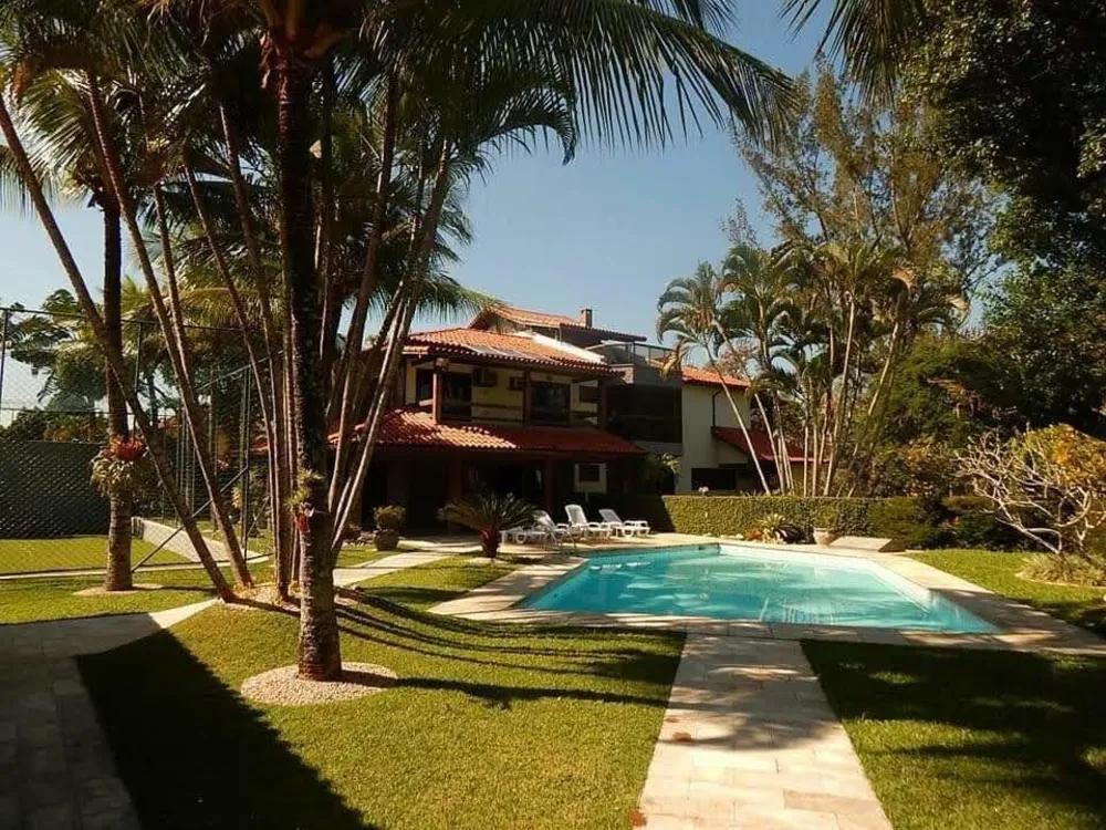 Casa, 6 quartos, 1621 m² - Foto 1