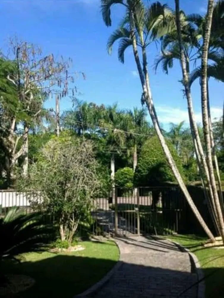 Casa, 6 quartos, 1621 m² - Foto 3