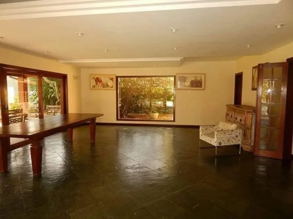 Casa, 6 quartos, 1621 m² - Foto 6