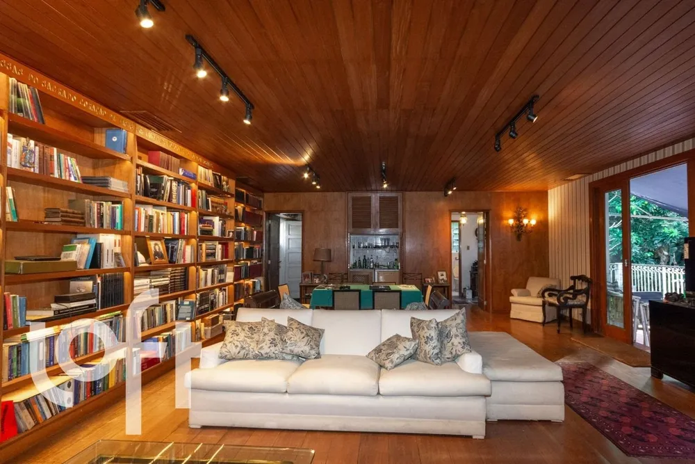 Cobertura, 5 quartos, 300 m² - Foto 1