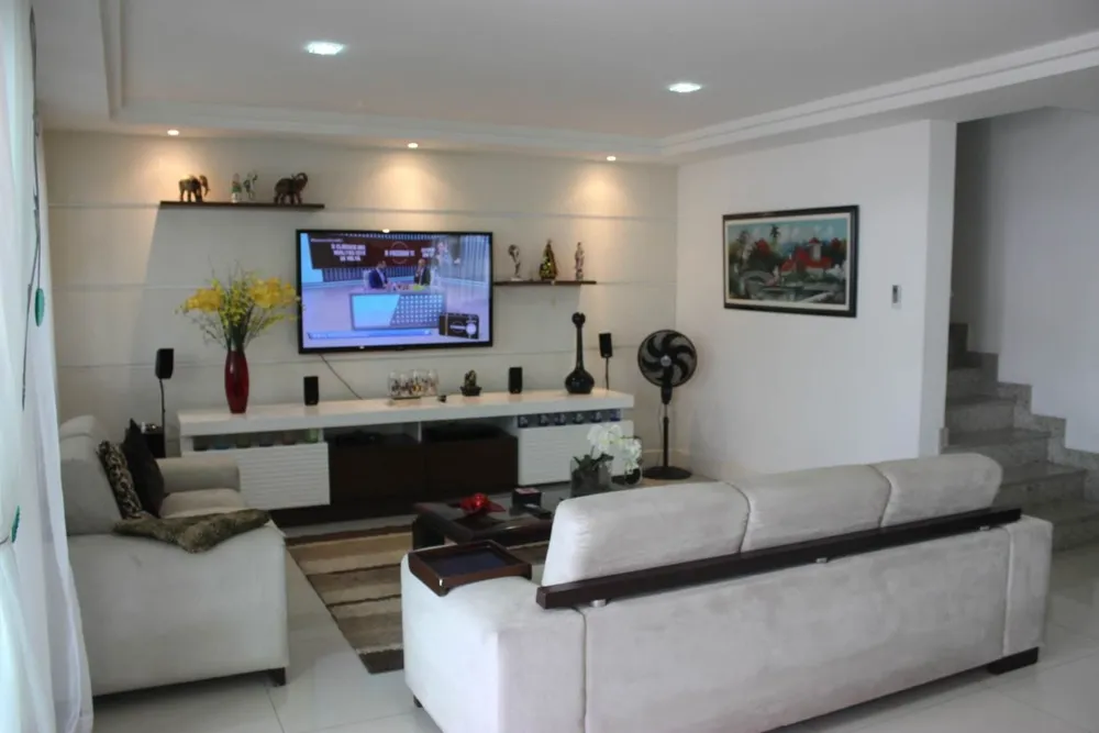 Casa, 5 quartos, 330 m² - Foto 3