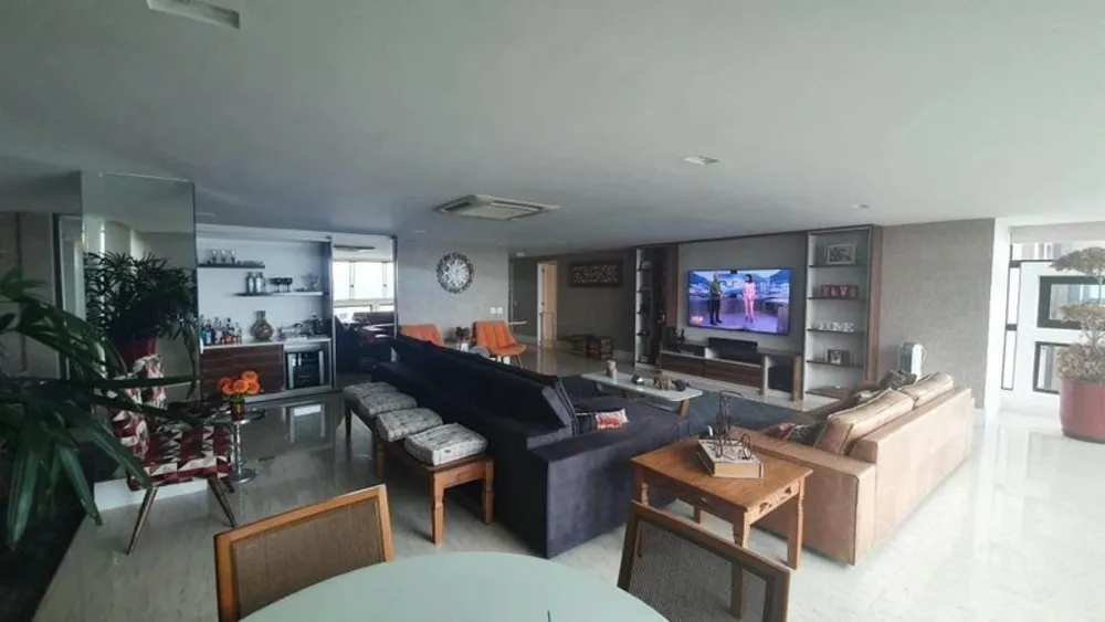 Apartamento, 4 quartos, 220 m² - Foto 1