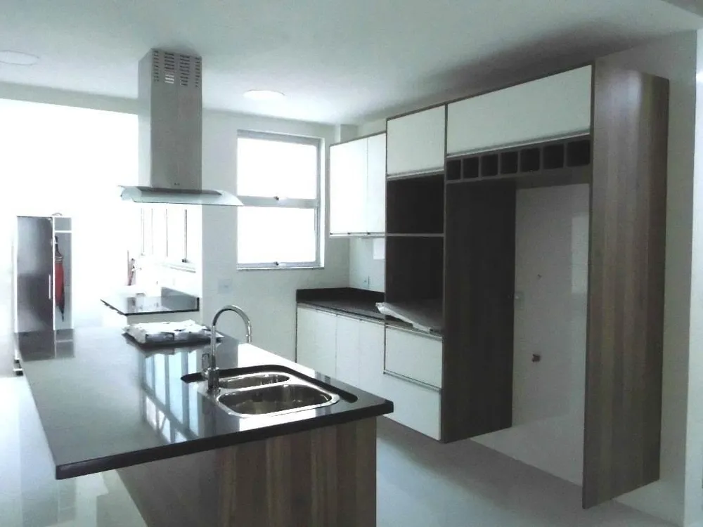 Cobertura, 3 quartos, 251 m² - Foto 11