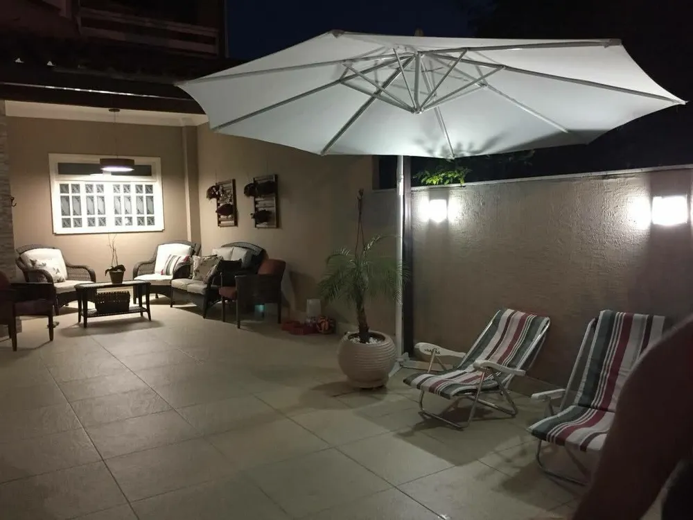 Casa, 3 quartos, 200 m² - Foto 19