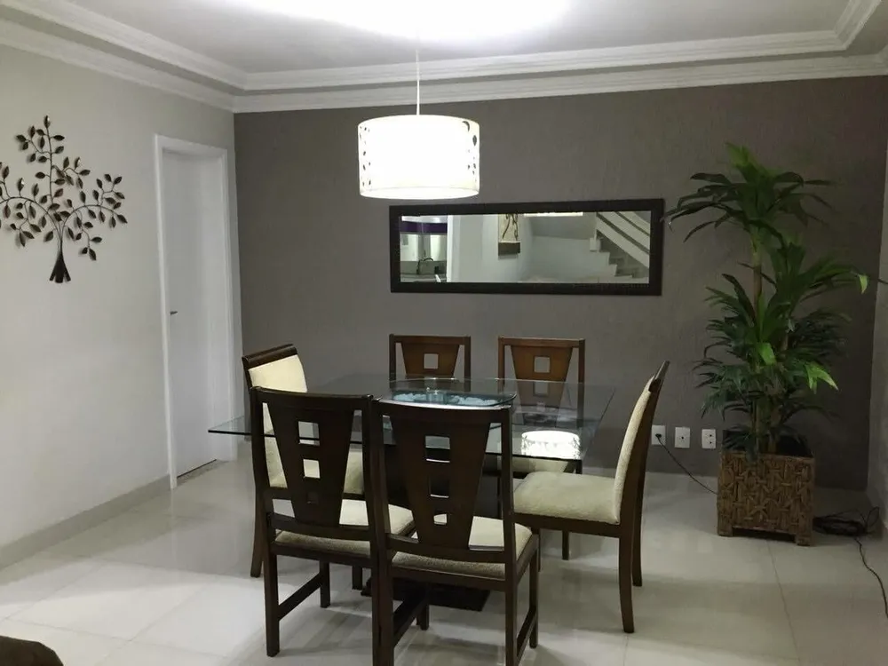 Casa, 3 quartos, 200 m² - Foto 1