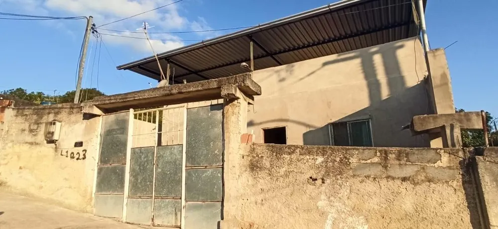 Casa, 4 quartos, 1054 m² - Foto 1