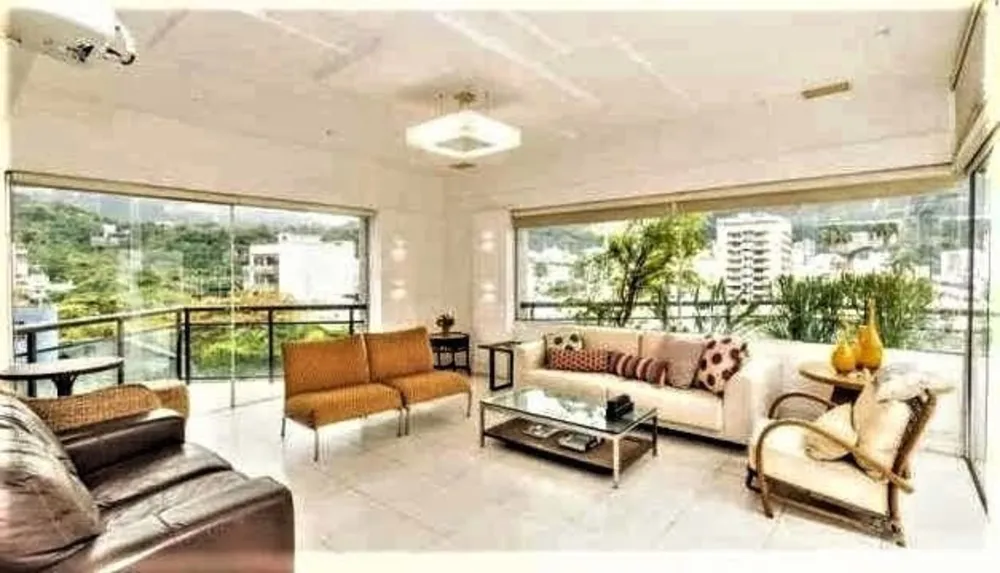 Cobertura, 3 quartos, 270 m² - Foto 1