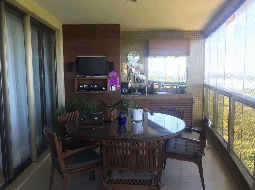 Apartamento, 4 quartos, 261 m² - Foto 4