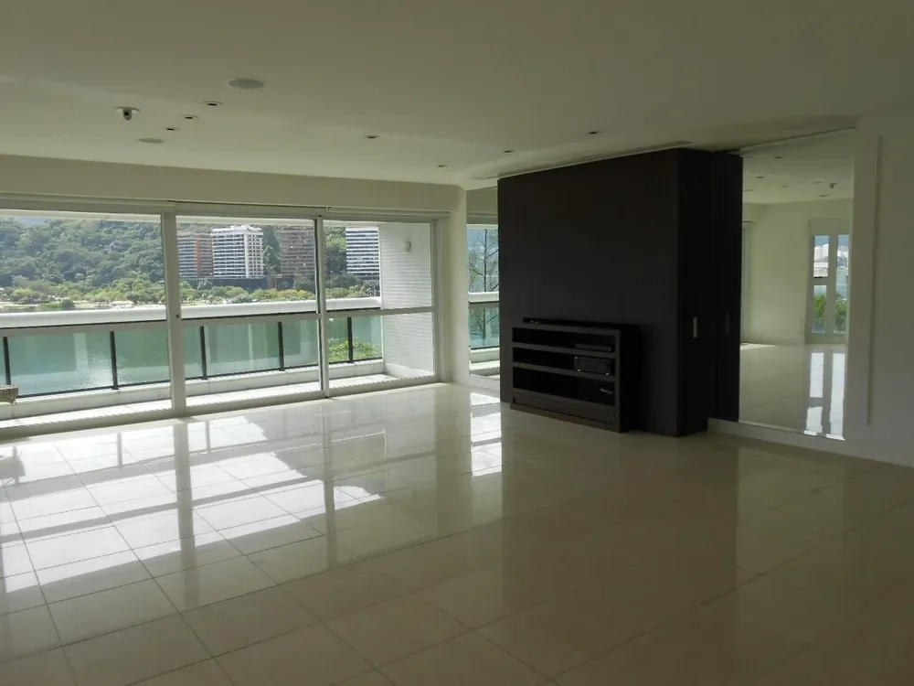 Apartamento, 4 quartos, 256 m² - Foto 1