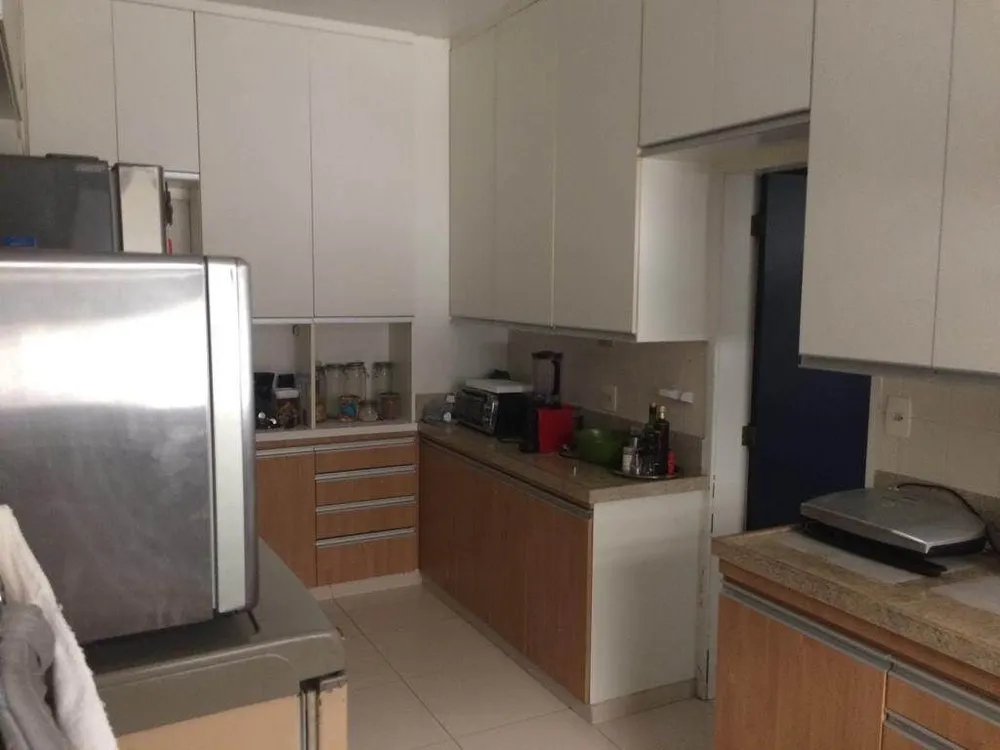 Apartamento, 4 quartos, 250 m² - Foto 12