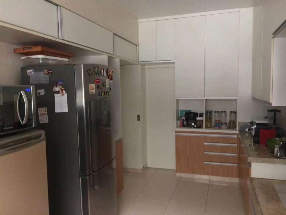Apartamento, 4 quartos, 250 m² - Foto 14