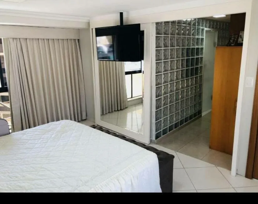 Cobertura, 3 quartos, 238 m² - Foto 11