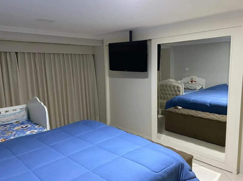 Cobertura, 3 quartos, 238 m² - Foto 13