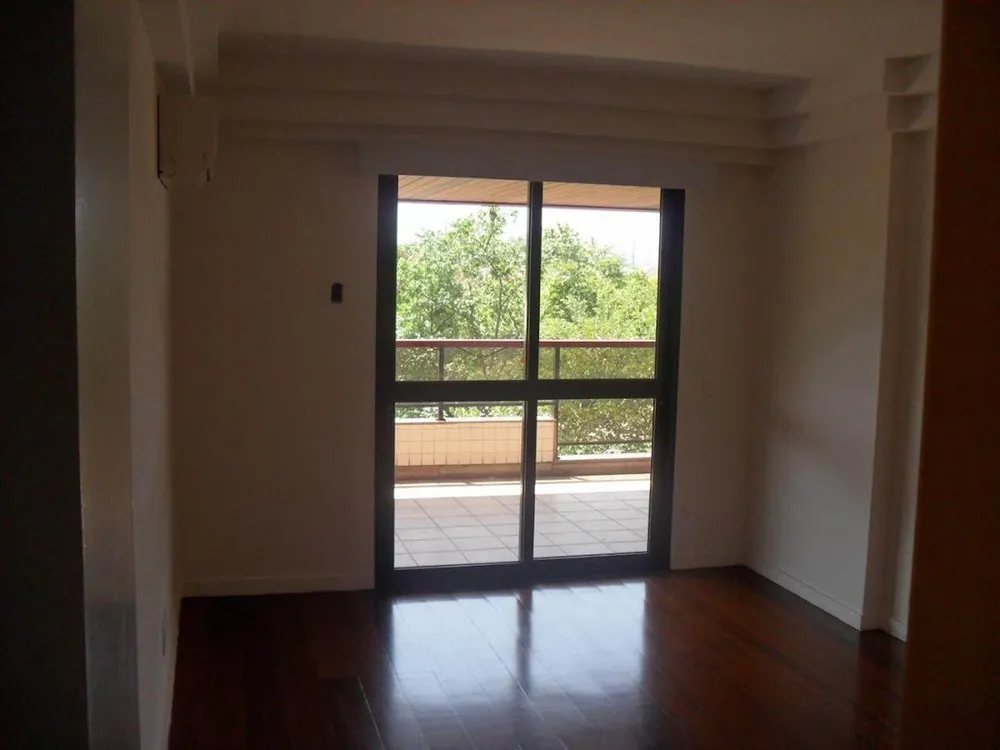 Apartamento, 4 quartos, 245 m² - Foto 10