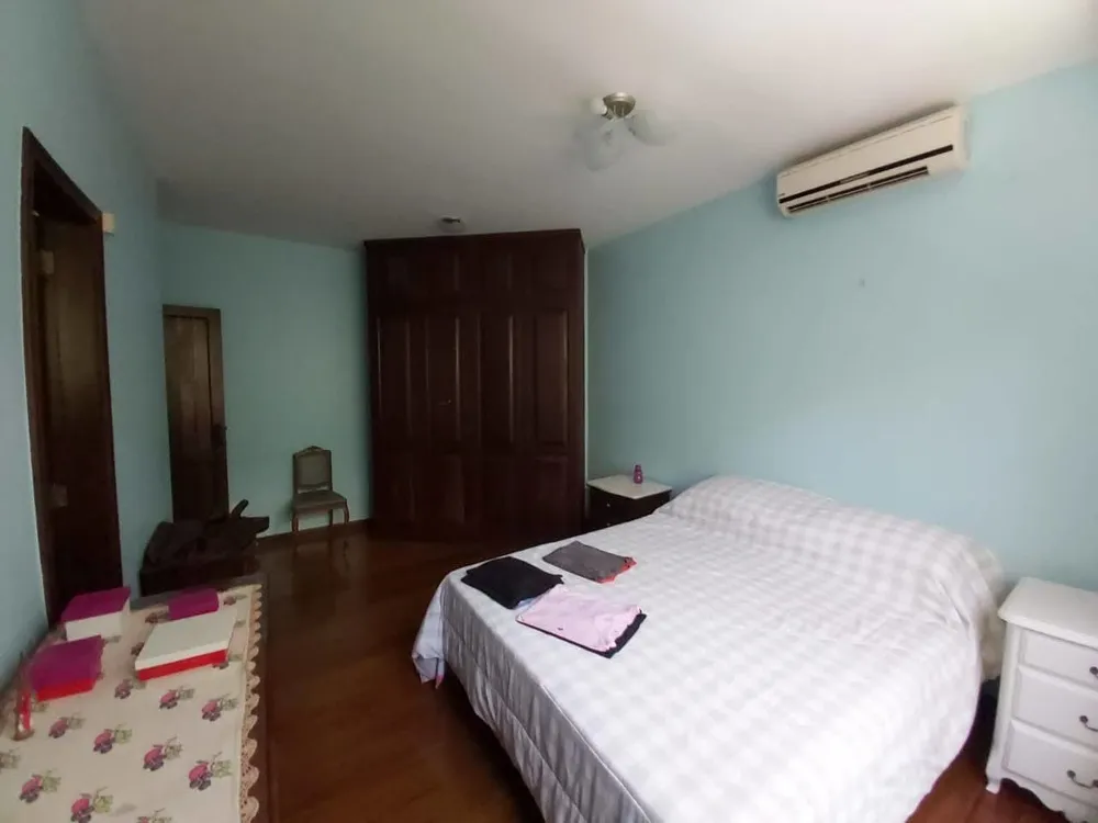 Casa, 4 quartos, 1000 m² - Foto 1