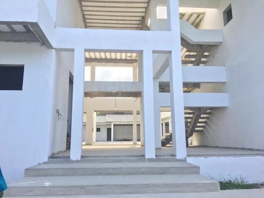 Casa, 8 quartos, 1350 m² - Foto 9